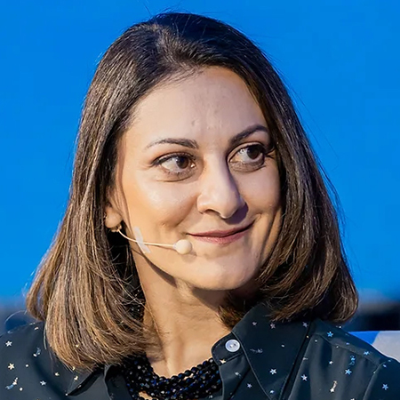 Sasha Qadri Bloomberg SKY technology digital sustainability moderator host chair book at official agent Great British Moderators (2)